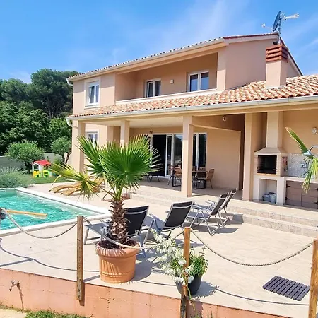 Villa Mira-3